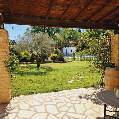 Mas Du Rollier Chambres D'Hotes Eygalières Dış mekan fotoğraf