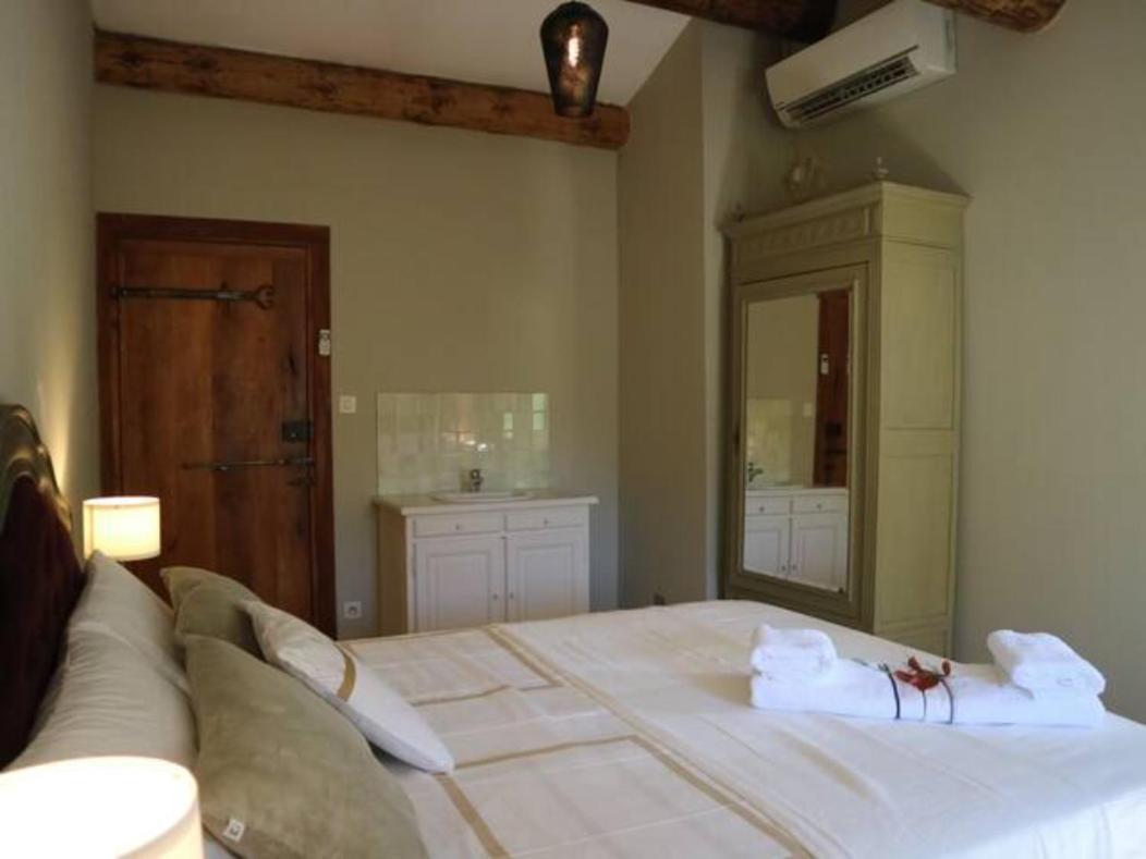 Mas Du Rollier Chambres D'Hotes Eygalières Dış mekan fotoğraf