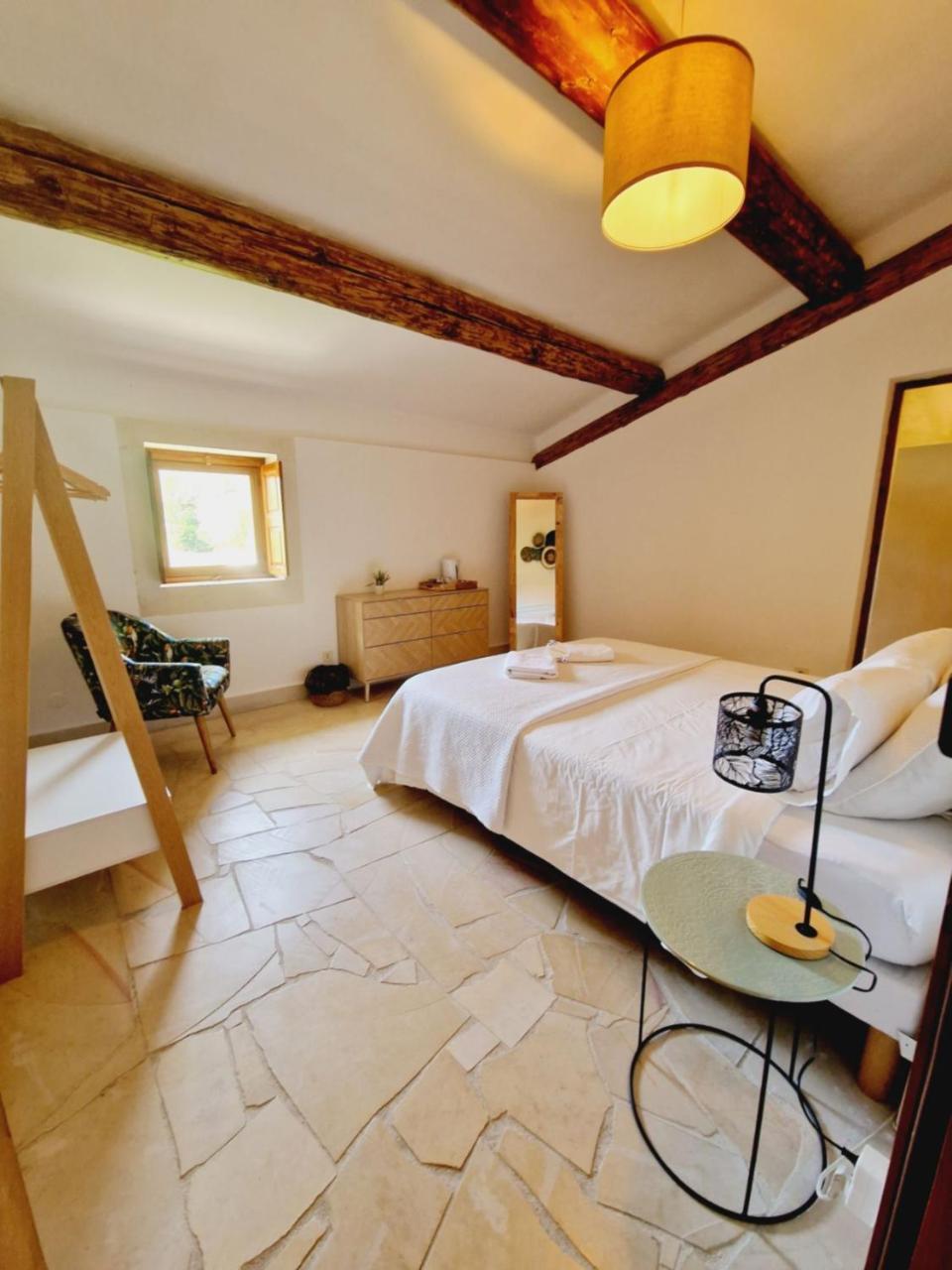 Mas Du Rollier Chambres D'Hotes Eygalières Dış mekan fotoğraf