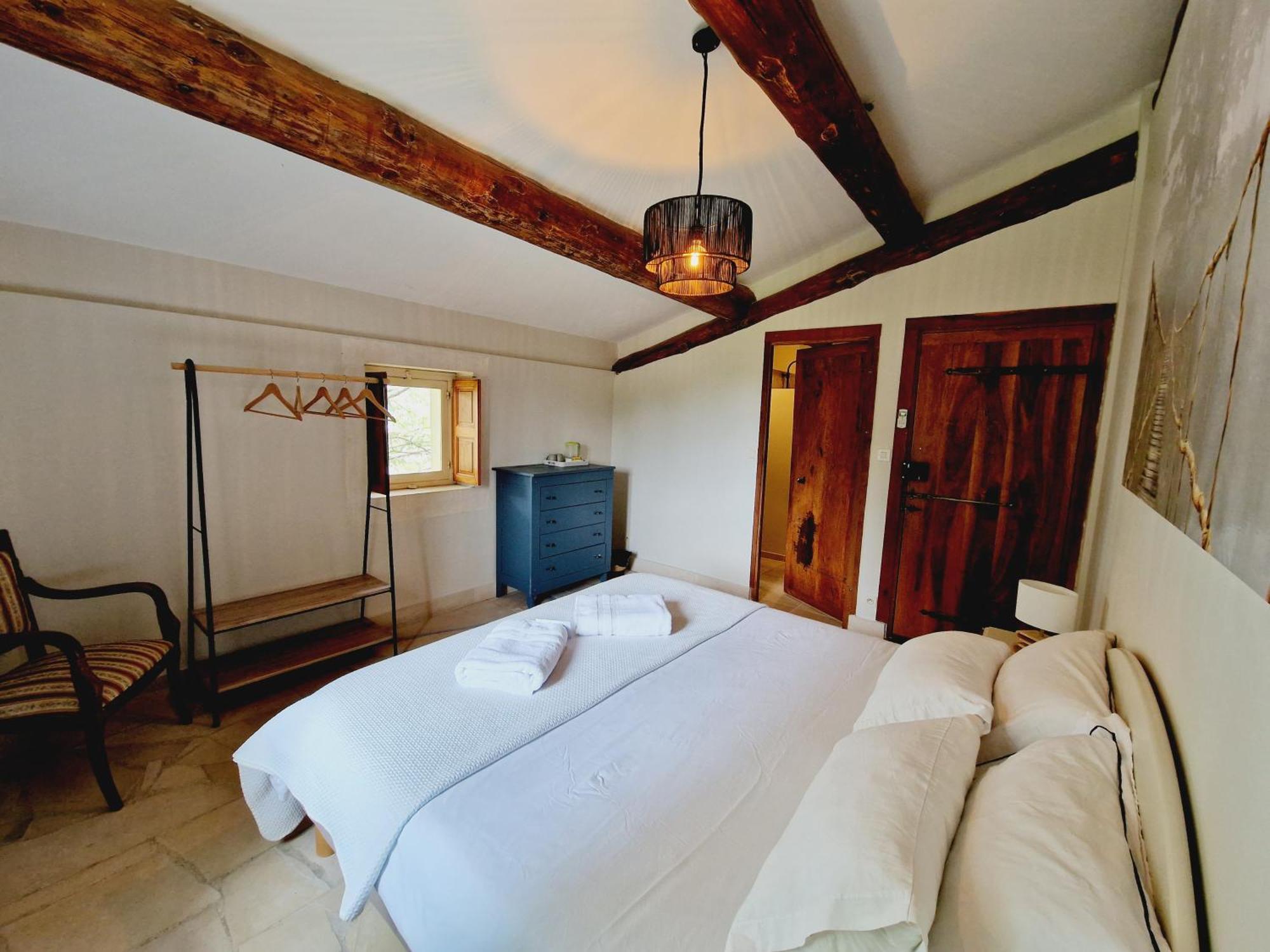 Mas Du Rollier Chambres D'Hotes Eygalières Dış mekan fotoğraf