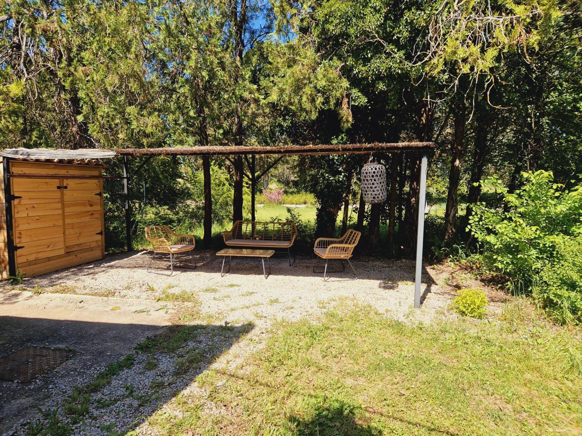 Mas Du Rollier Chambres D'Hotes Eygalières Dış mekan fotoğraf